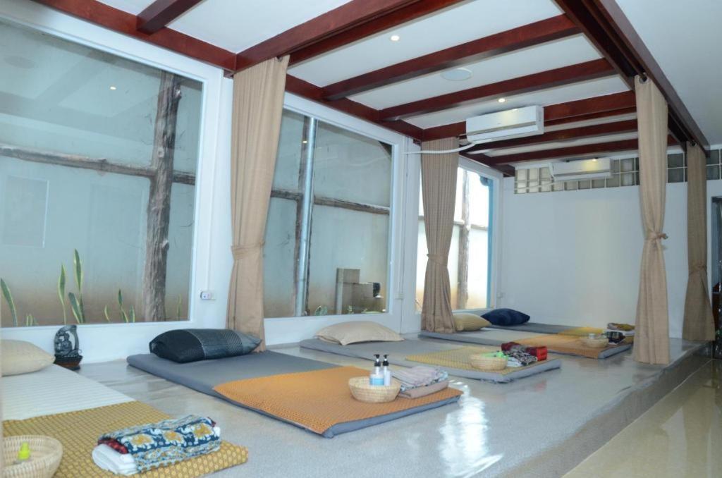 Leuxay Hotel Vientiane Bagian luar foto