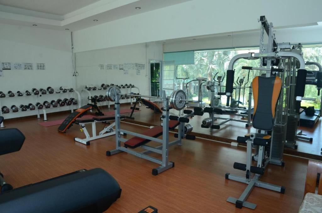 Leuxay Hotel Vientiane Bagian luar foto
