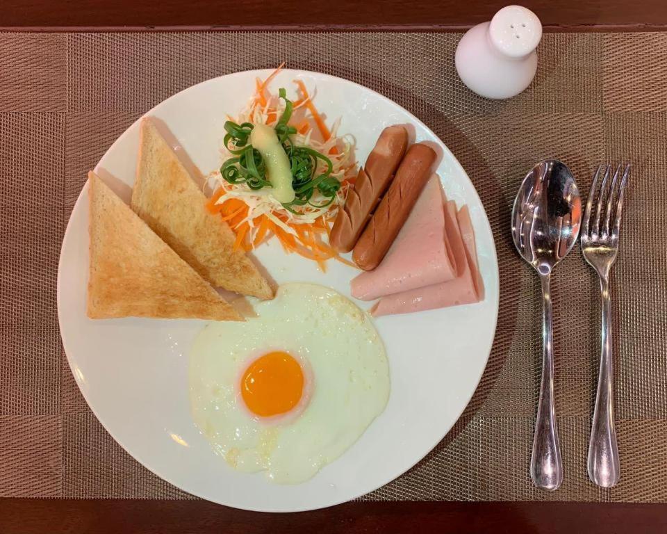 Leuxay Hotel Vientiane Bagian luar foto