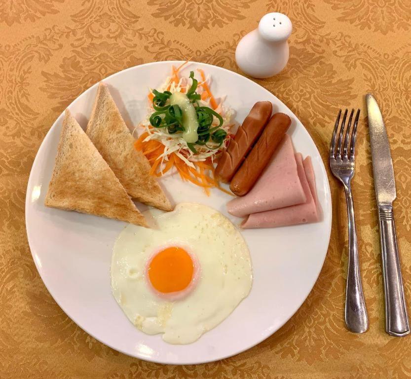 Leuxay Hotel Vientiane Bagian luar foto