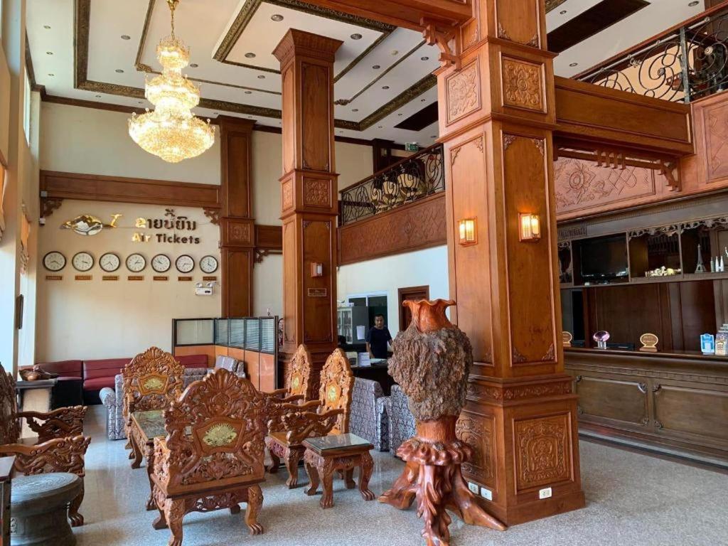 Leuxay Hotel Vientiane Bagian luar foto