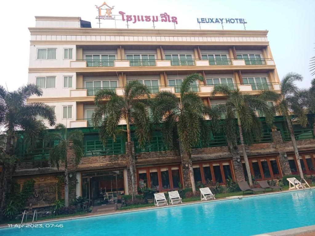 Leuxay Hotel Vientiane Bagian luar foto