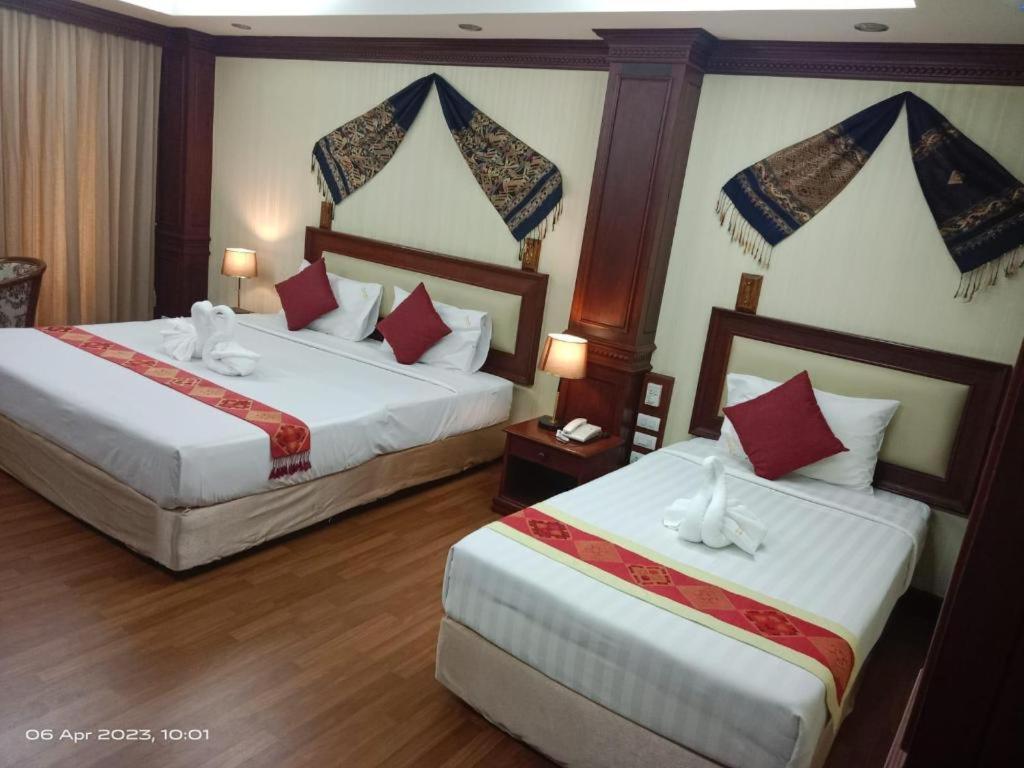 Leuxay Hotel Vientiane Bagian luar foto