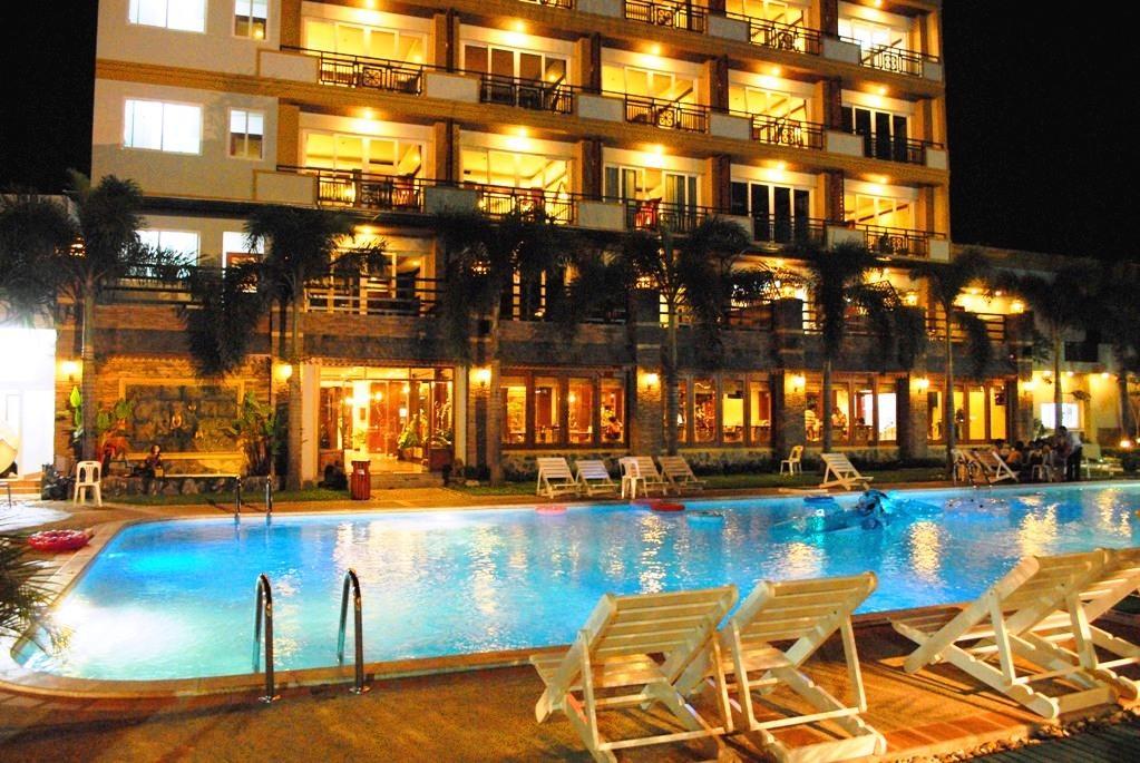 Leuxay Hotel Vientiane Bagian luar foto